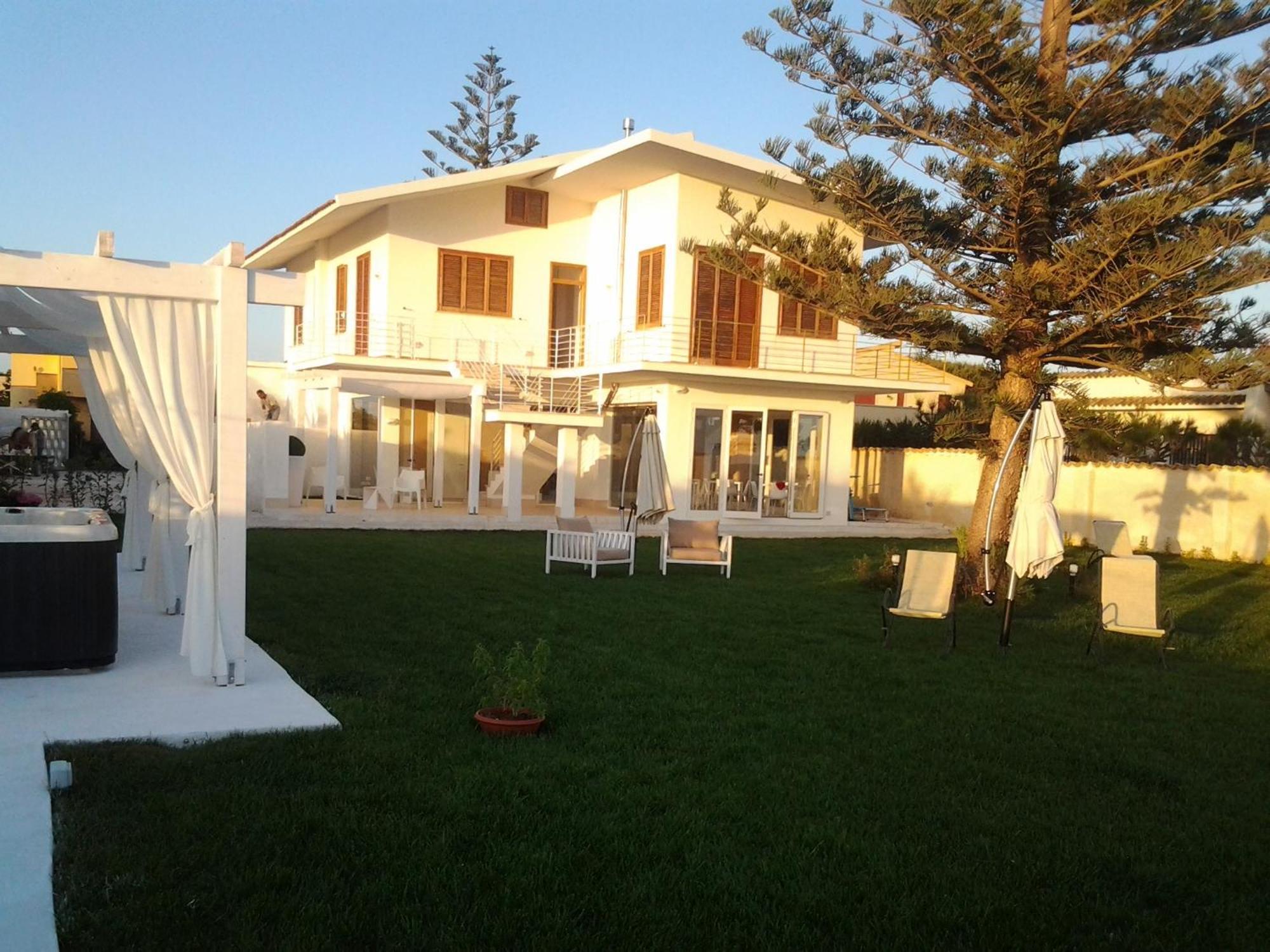 Suitebeach B&B And Resort Marsala Kültér fotó
